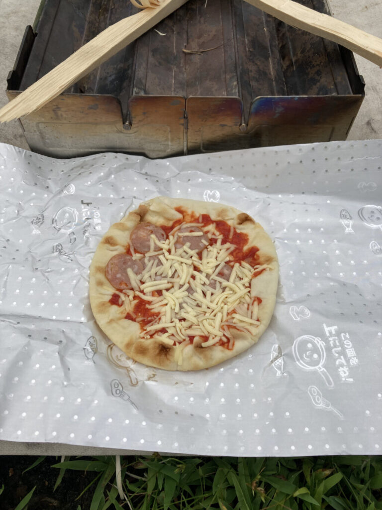 ファイヤーセーフでピザを焼く